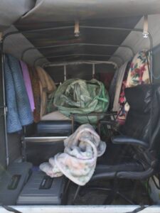 朝霞市三原アパート2階エレベーターなし2DKにて遺品整理のご依頼